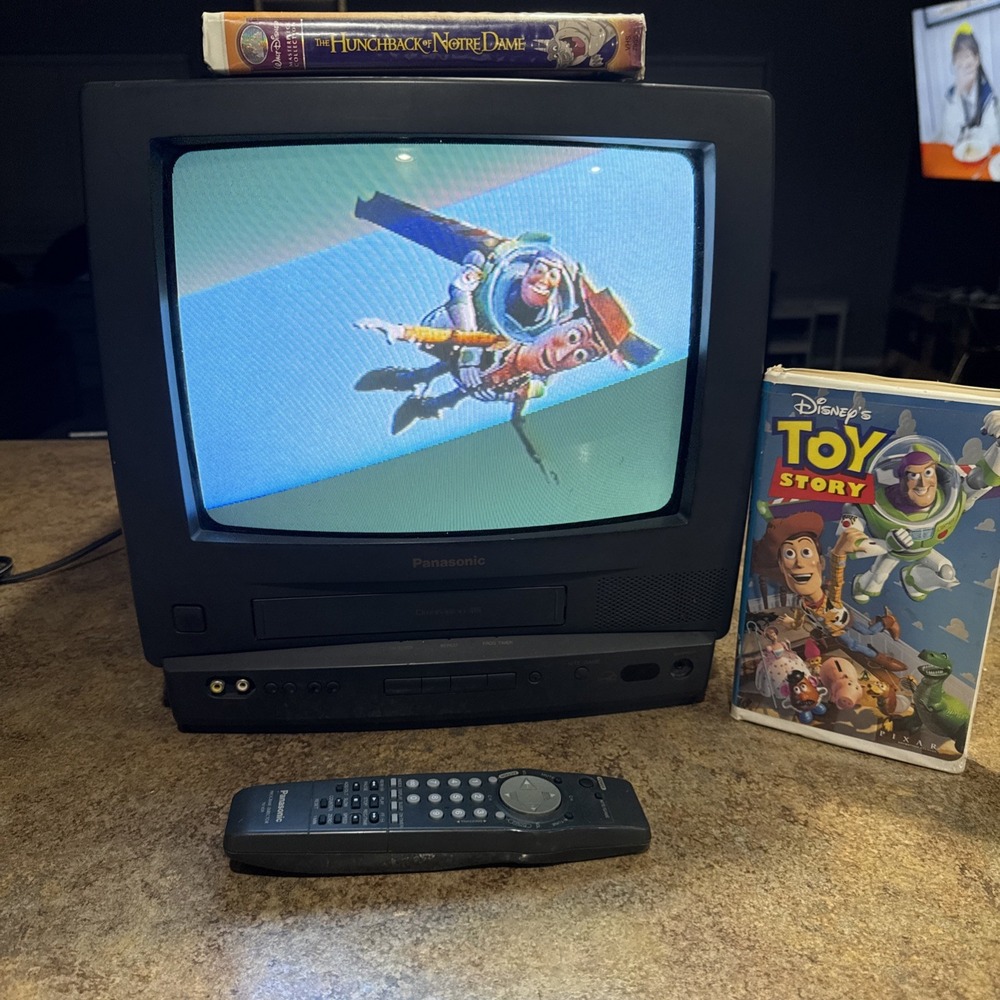 Panasonic 13 Inch CRT Tv VHS Combo PV-M1338 With Remote